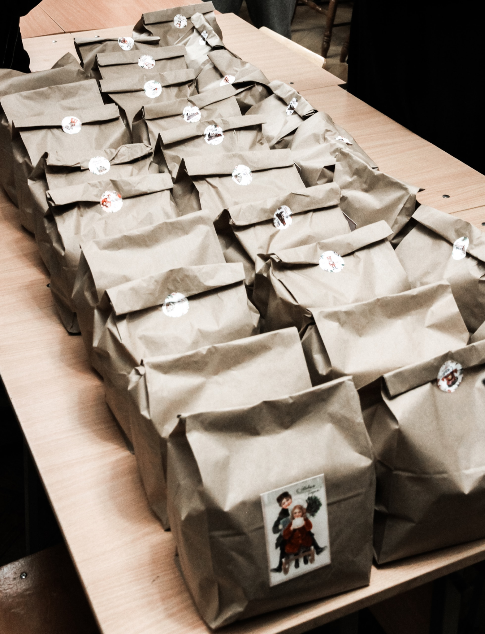 Подарки «Друзьям на улице»